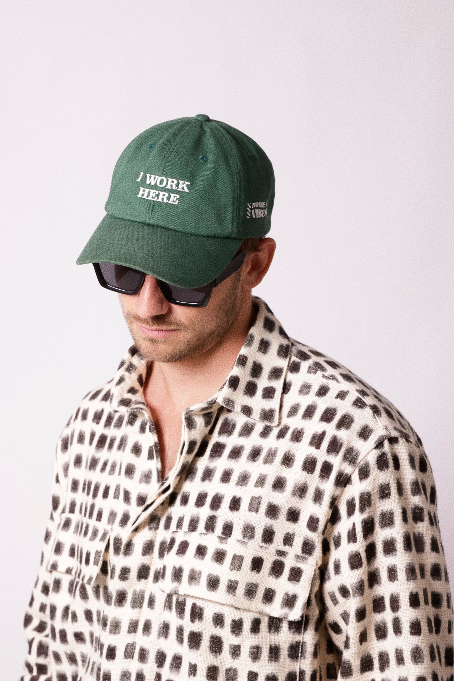 I work here Cap "Let me help" Green Dad Hat - House of Vibes